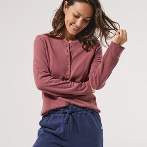 Pact Women's Waffle Henley | Medium | Marsala Pink